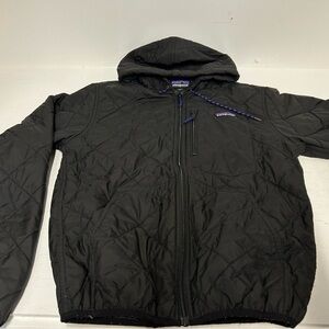 Patagonia Men's Charcoal Quilted Puffer Jacket